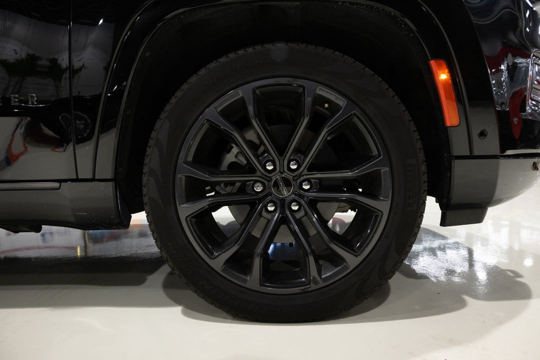 2024 Jeep Grand Wagoneer