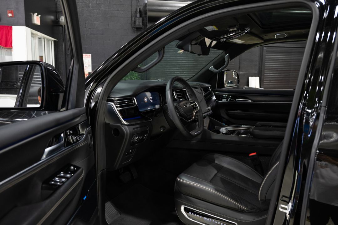 2024 Jeep Grand Wagoneer