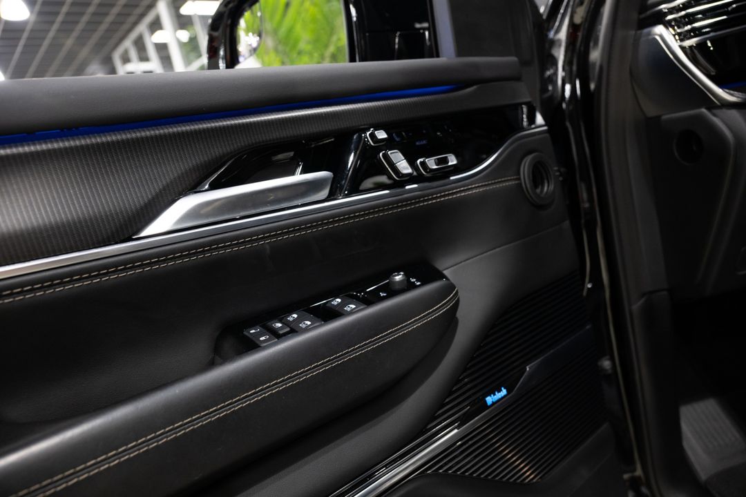 2024 Jeep Grand Wagoneer