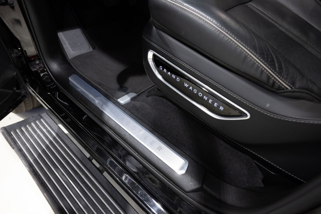 2024 Jeep Grand Wagoneer