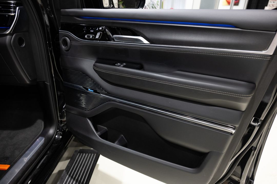 2024 Jeep Grand Wagoneer