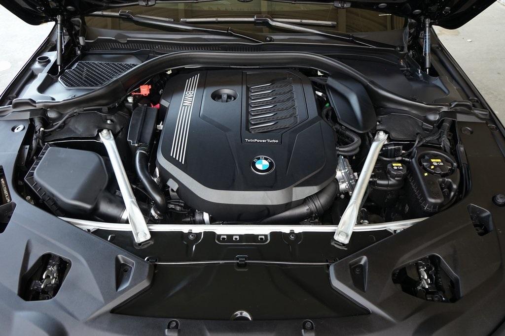 2022 BMW 8 Series