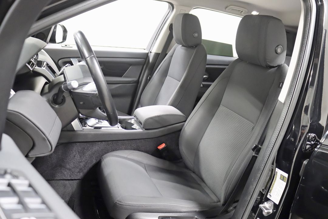 2020 Land Rover Discovery Sport