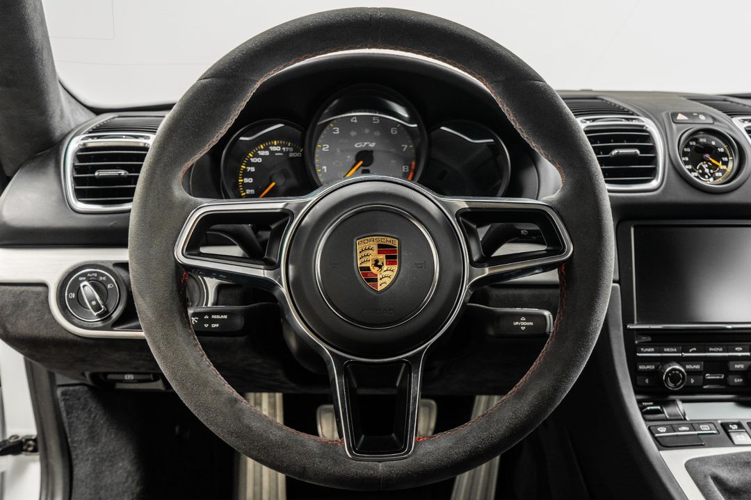 2016 Porsche Cayman