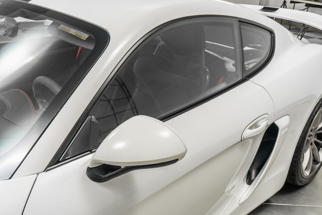 2016 Porsche Cayman