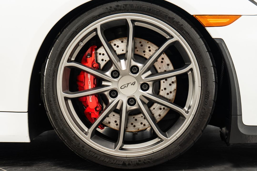 2016 Porsche Cayman