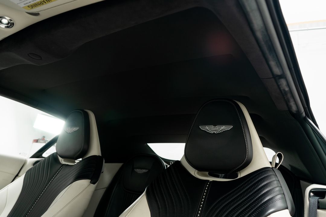 2019 Aston Martin DB11