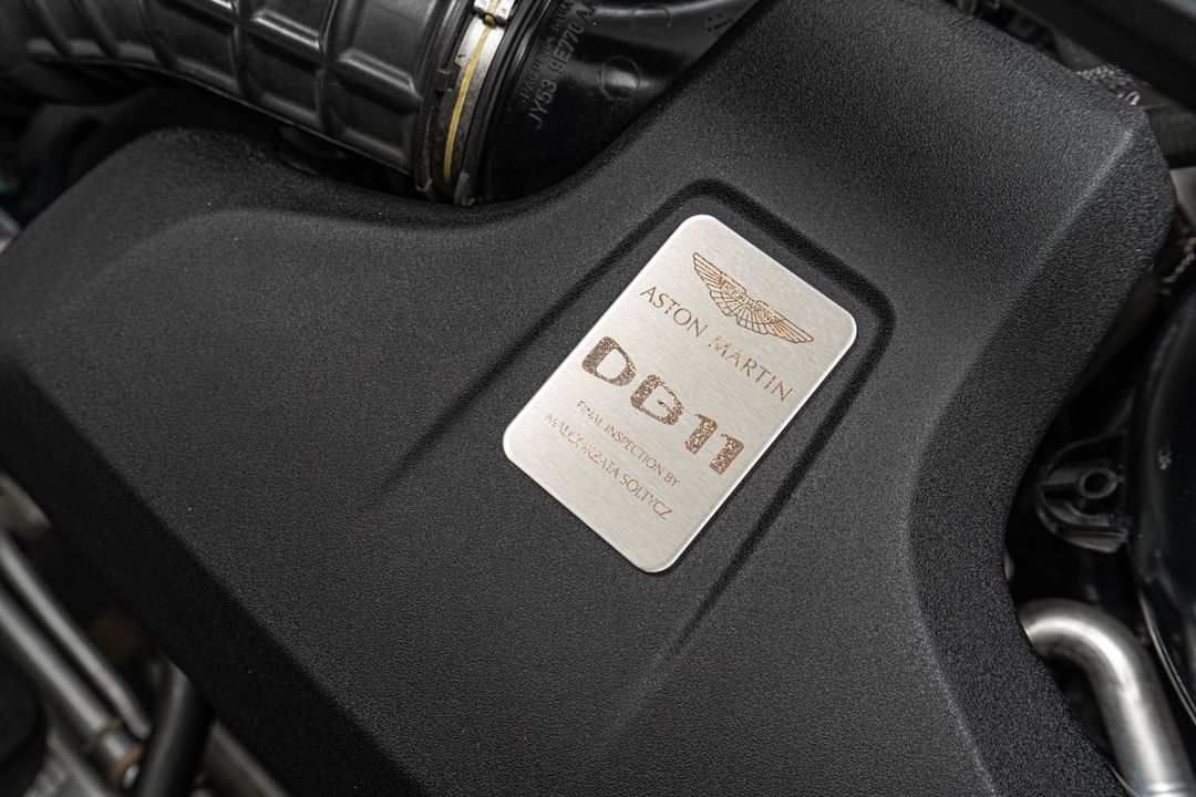 2019 Aston Martin DB11