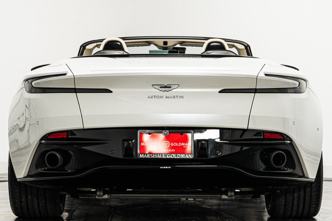 2019 Aston Martin DB11