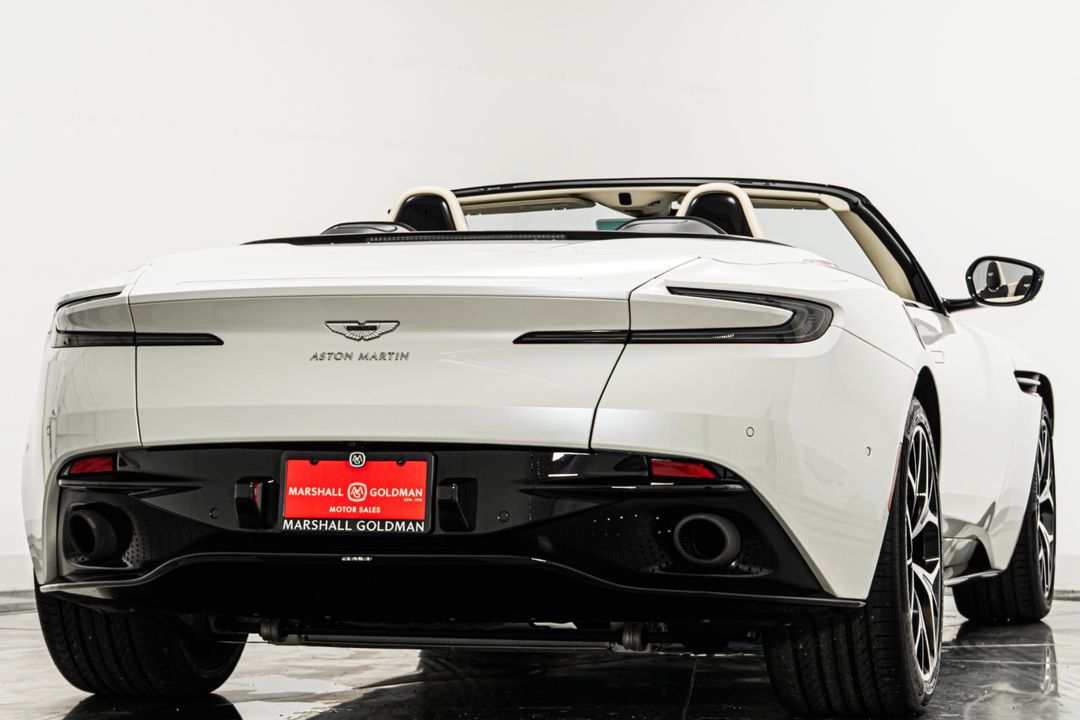 2019 Aston Martin DB11