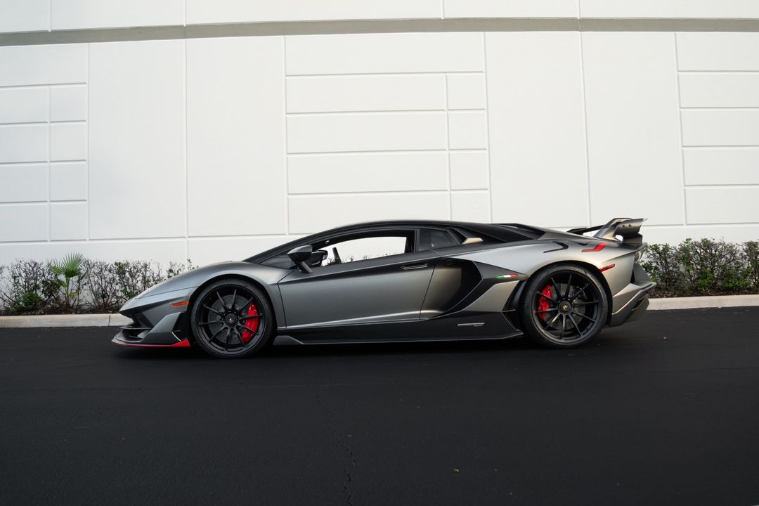 2019 Lamborghini Aventador