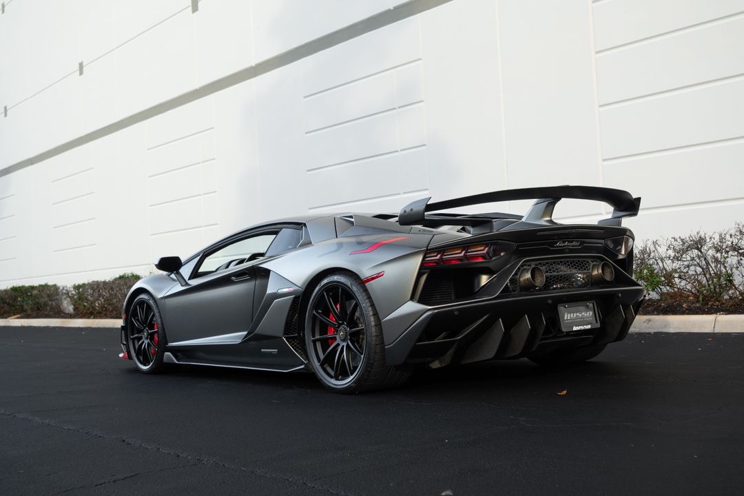 2019 Lamborghini Aventador
