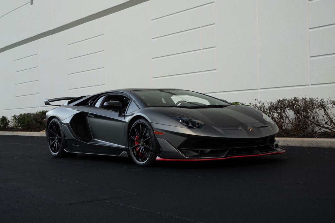2019 Lamborghini Aventador