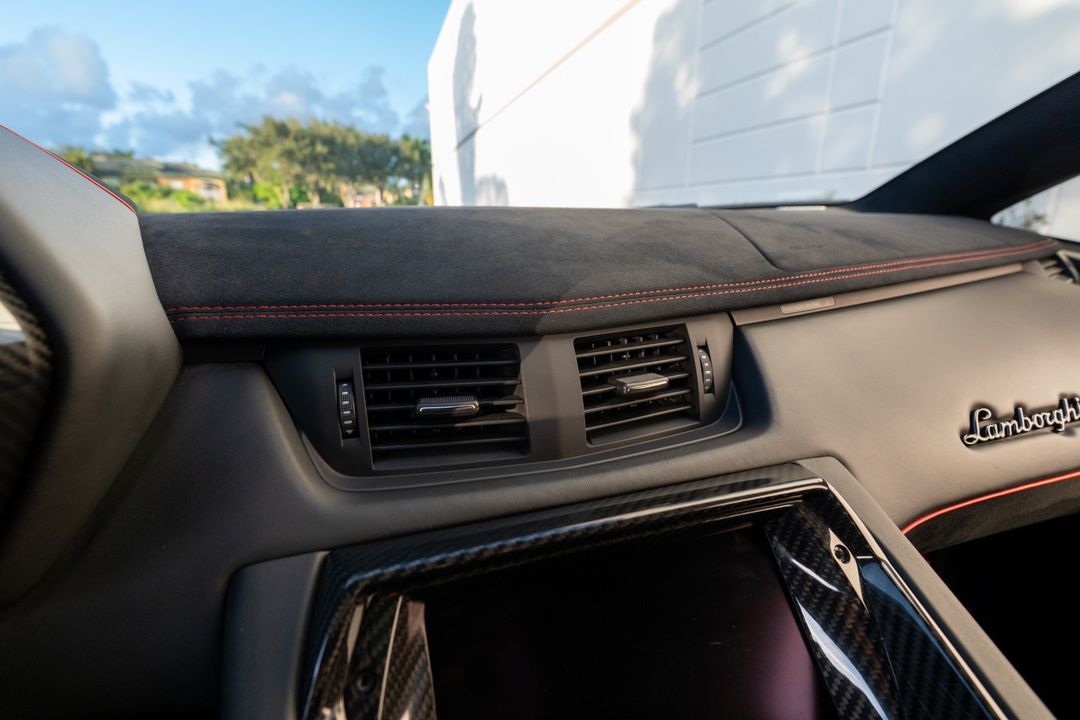 2019 Lamborghini Aventador