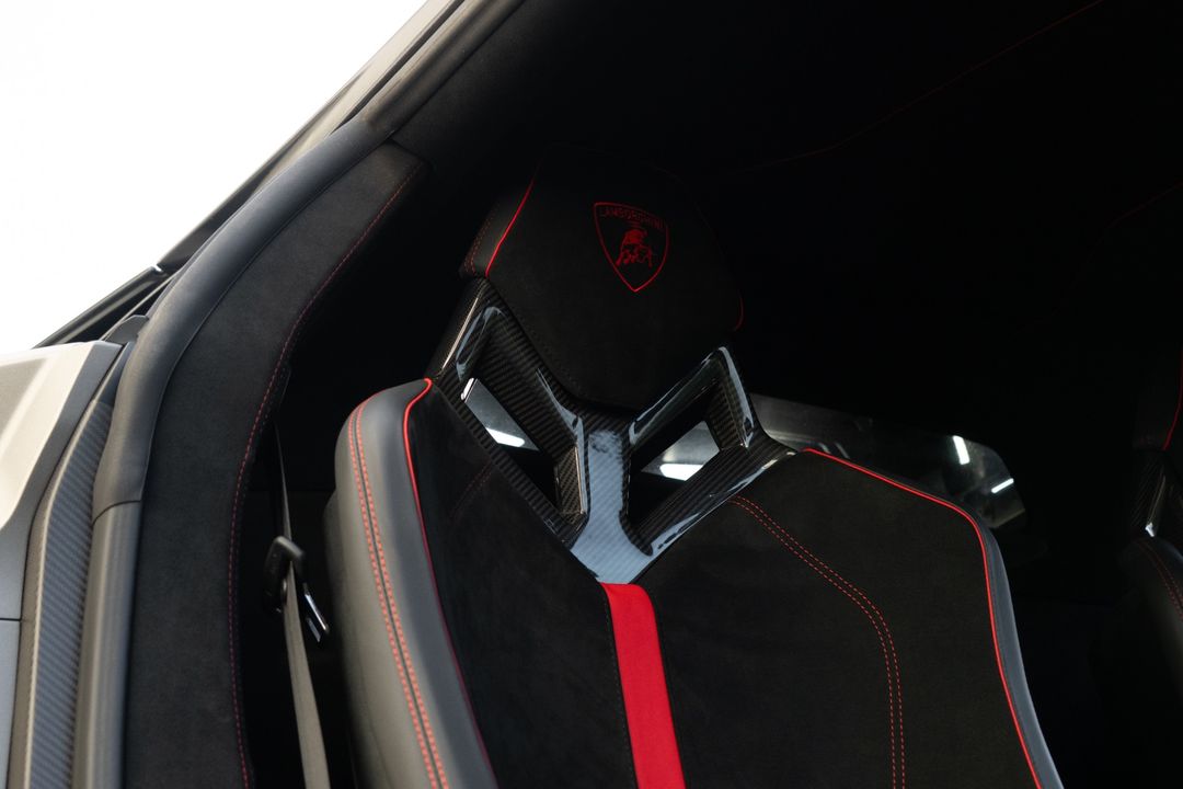 2019 Lamborghini Aventador