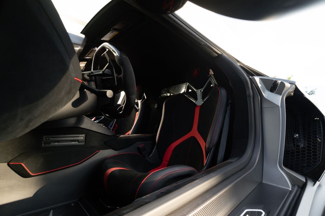 2019 Lamborghini Aventador