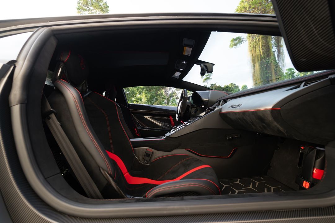 2019 Lamborghini Aventador