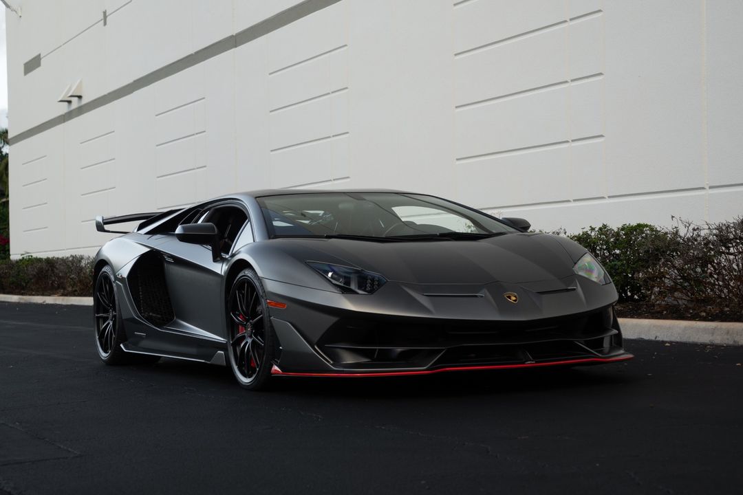 2019 Lamborghini Aventador