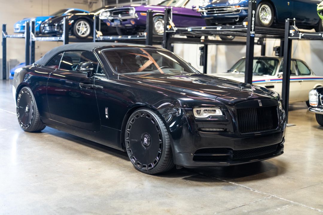 2020 Rolls-Royce Black Badge Dawn