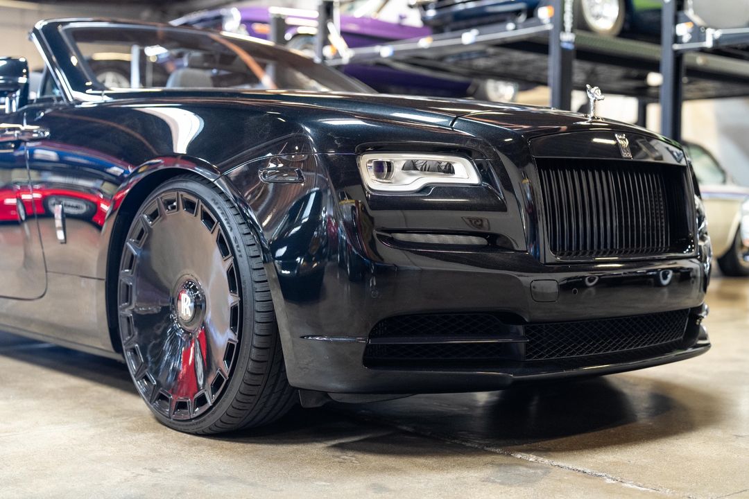 2020 Rolls-Royce Black Badge Dawn