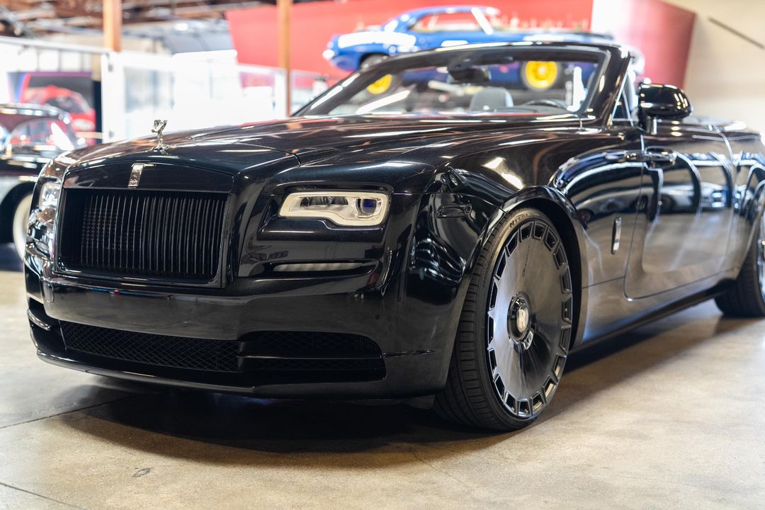 2020 Rolls-Royce Black Badge Dawn