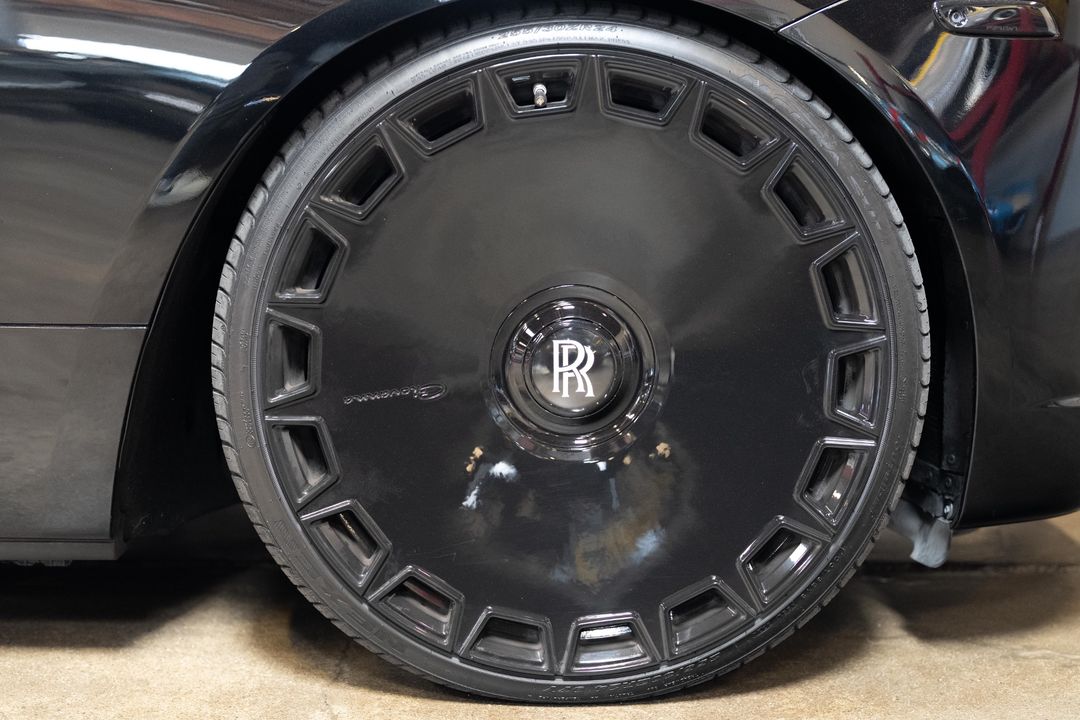 2020 Rolls-Royce Black Badge Dawn