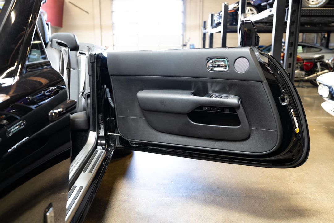 2020 Rolls-Royce Black Badge Dawn