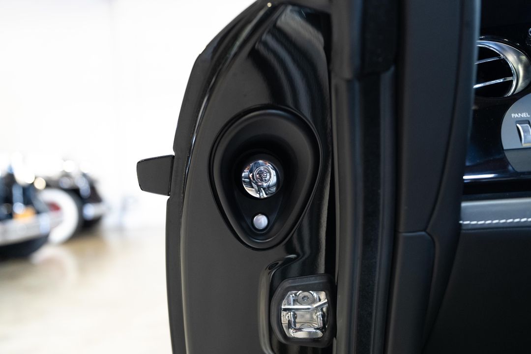 2020 Rolls-Royce Black Badge Dawn