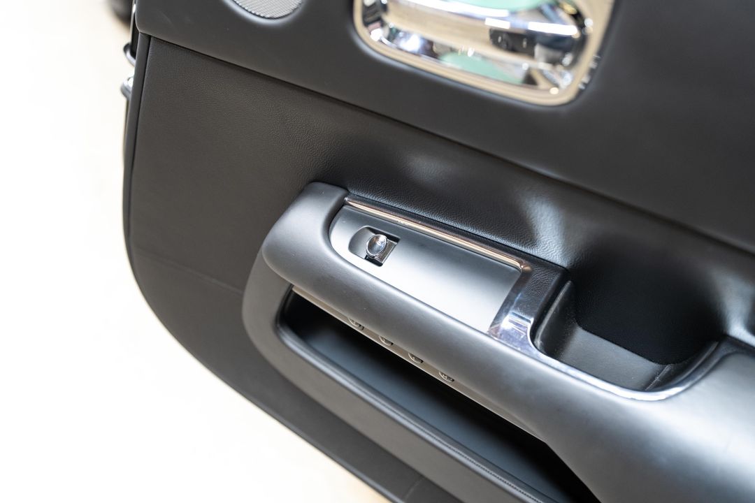 2020 Rolls-Royce Black Badge Dawn