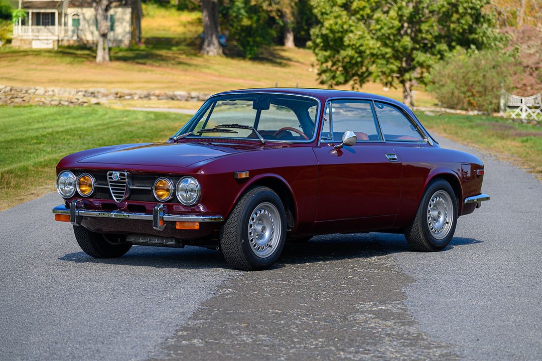 1971 Alfa Romeo 1750 GTV