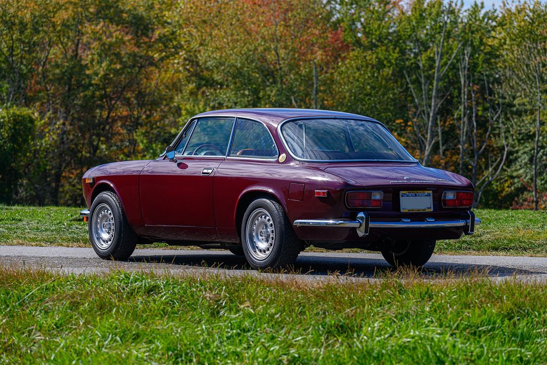 1971 Alfa Romeo 1750 GTV