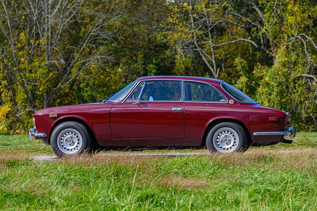 1971 Alfa Romeo 1750 GTV