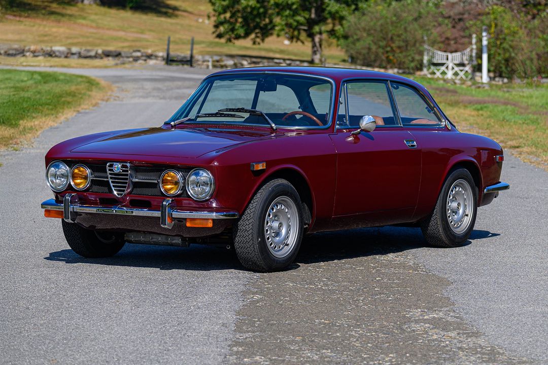 1971 Alfa Romeo 1750 GTV