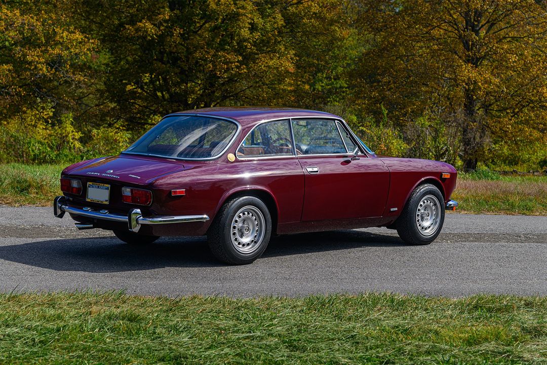 1971 Alfa Romeo 1750 GTV