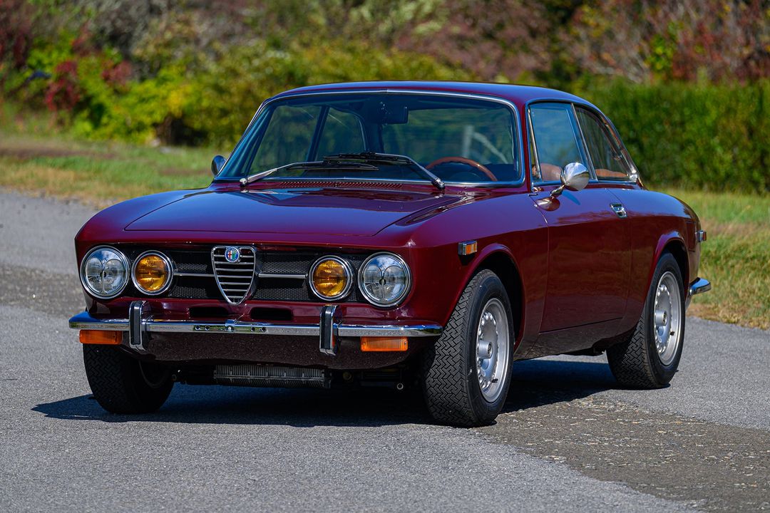 1971 Alfa Romeo 1750 GTV