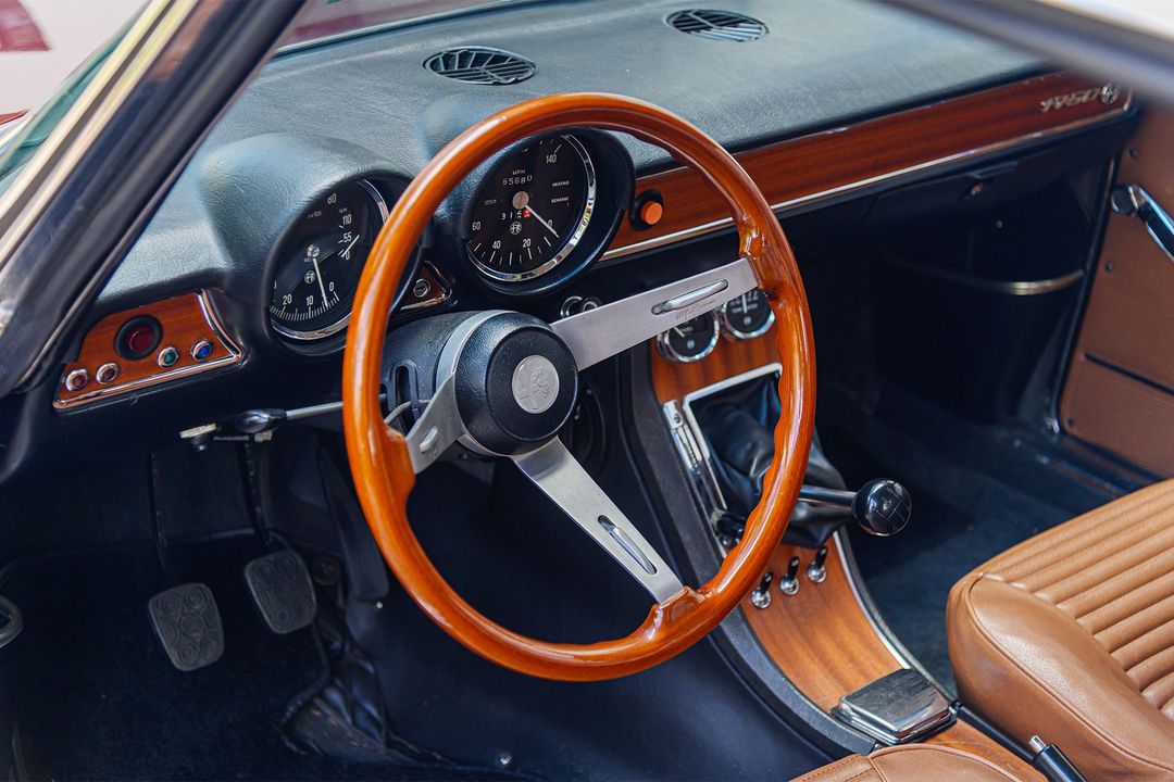 1971 Alfa Romeo 1750 GTV