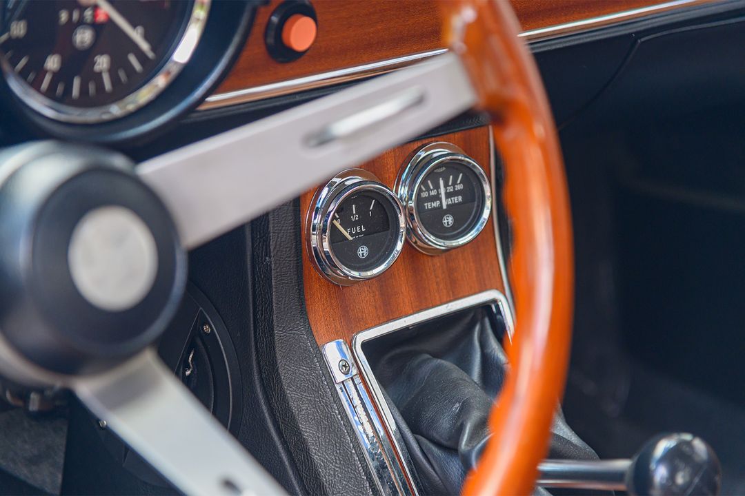 1971 Alfa Romeo 1750 GTV