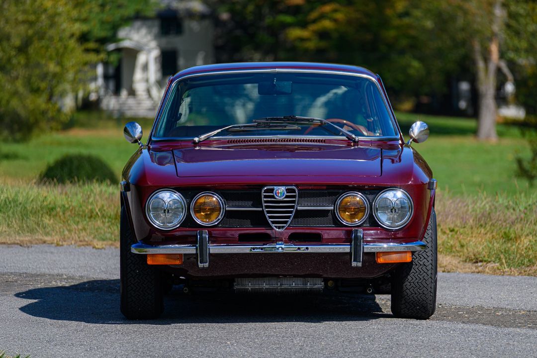 1971 Alfa Romeo 1750 GTV