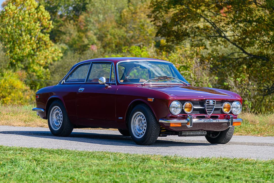 1971 Alfa Romeo 1750 GTV
