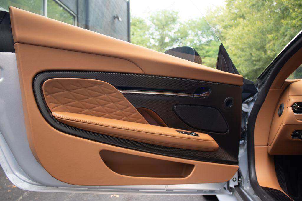 2025 Aston Martin DB12