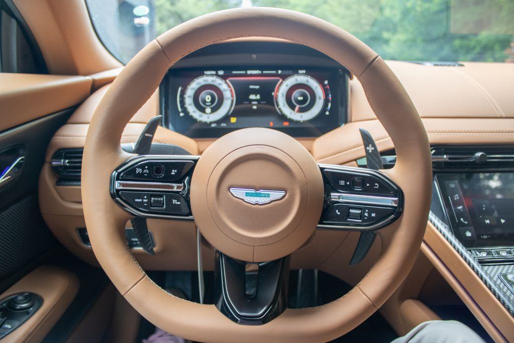 2025 Aston Martin DB12
