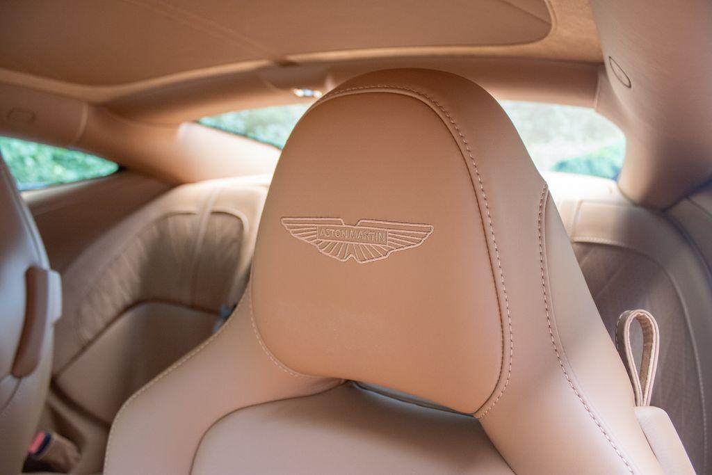 2025 Aston Martin DB12