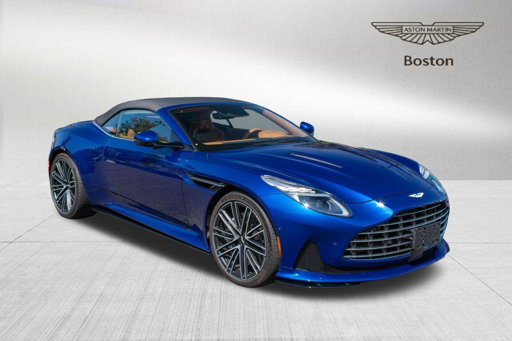 2025 Aston Martin DB12