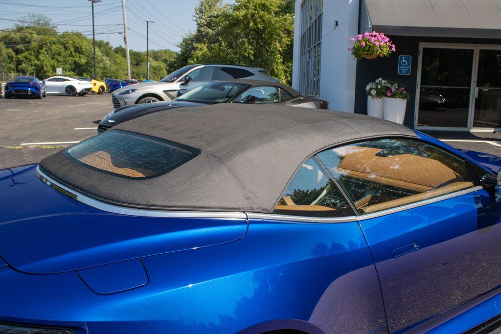 2025 Aston Martin DB12