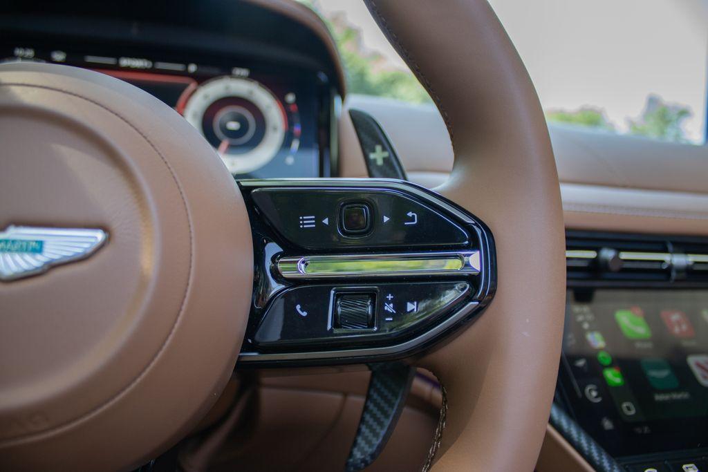 2025 Aston Martin DB12