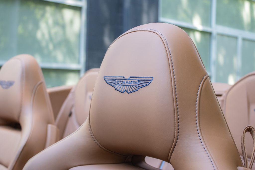 2025 Aston Martin DB12