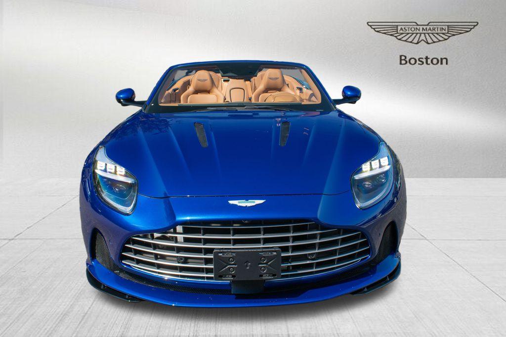 2025 Aston Martin DB12