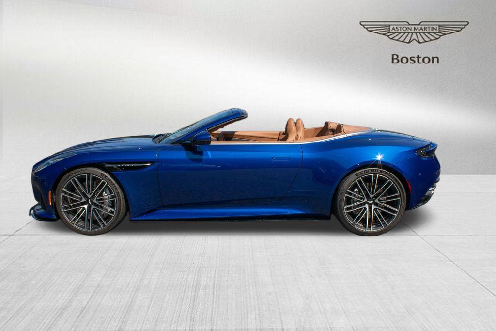 2025 Aston Martin DB12