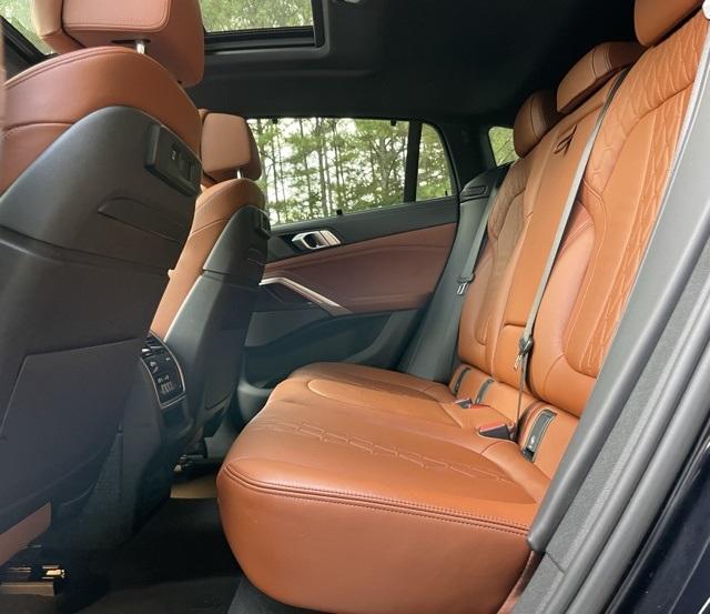 2021 BMW X6