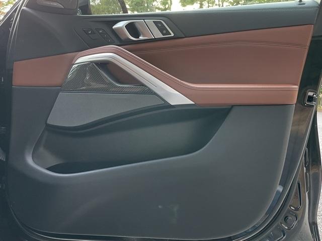 2021 BMW X6